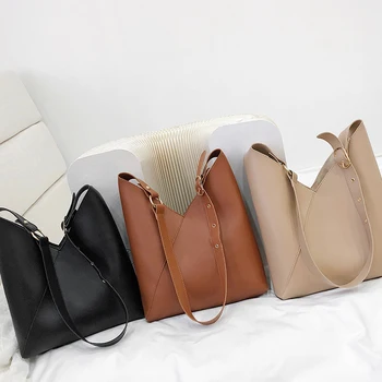 

2019 British fashion simple box women's designer handbag high-quality PU leather large handbag shoulder bag qq341