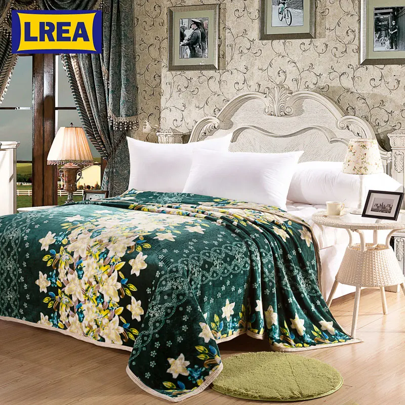 

On sale 200x230cm Thick winter High Density Super Soft Flannel Blanket Package edge technology Blanket throw on Sofa Bed