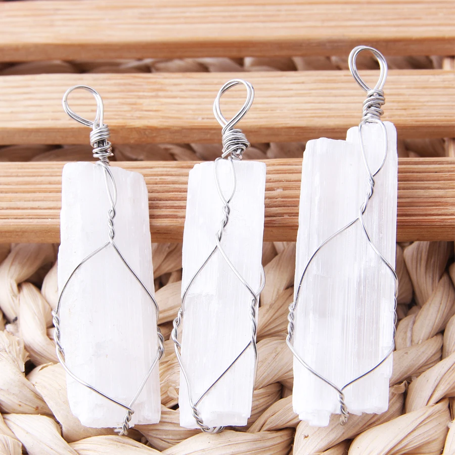 

CCHGM New Silver thread Color Dipped Pendant Necklace Irregular zircon Raw Stone Chakra Healing Crystal Point Pendant
