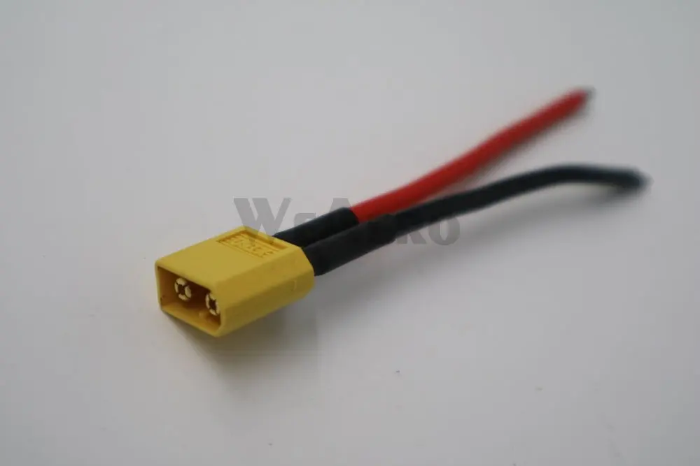 

XT60 Connector Male W/Housing 10CM Wire 12AWG