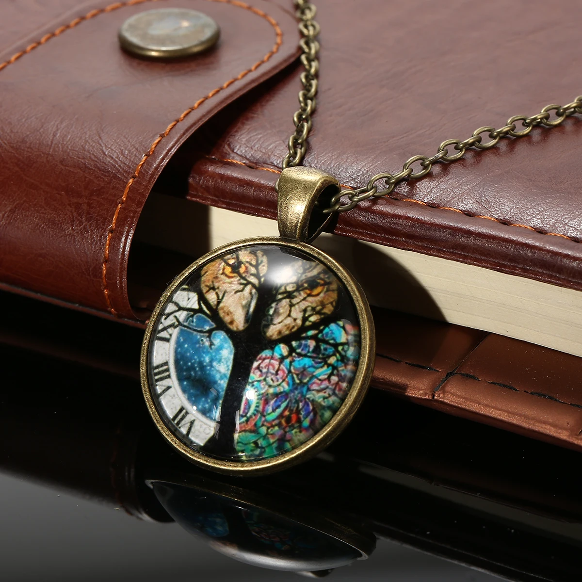 Vintage Statement Women Men Life Tree Owl Necklace Pendant Art Magnifying Glass Cabochon Necklaces Gold Chain Sweater Jewelry