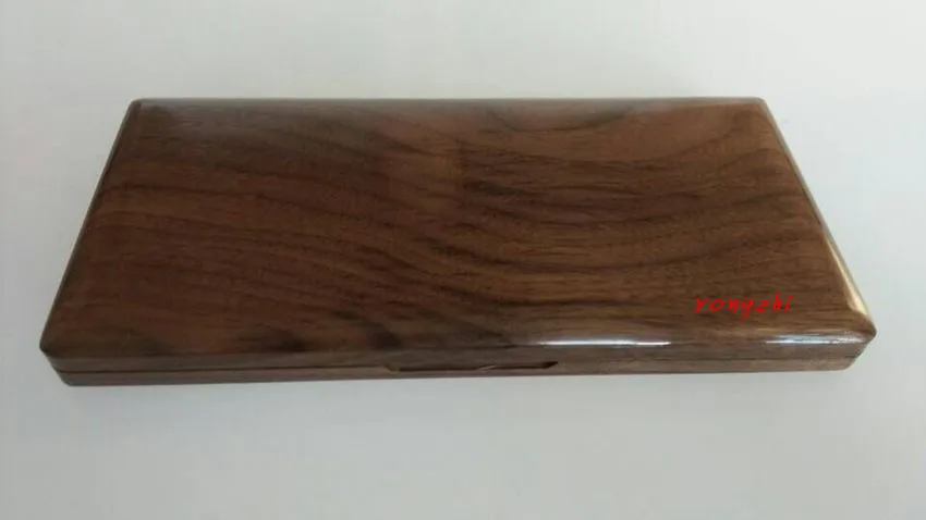 

Beautiful Wooden oboe reed case hold 20 pcs reeds Strong black walnut wood