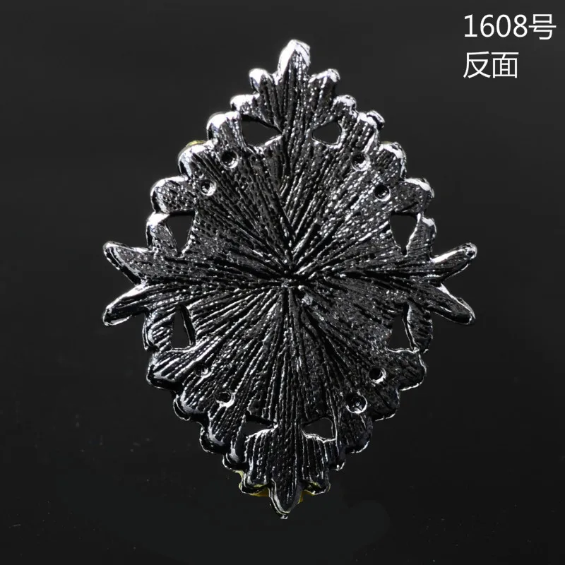 4162459847_939235810