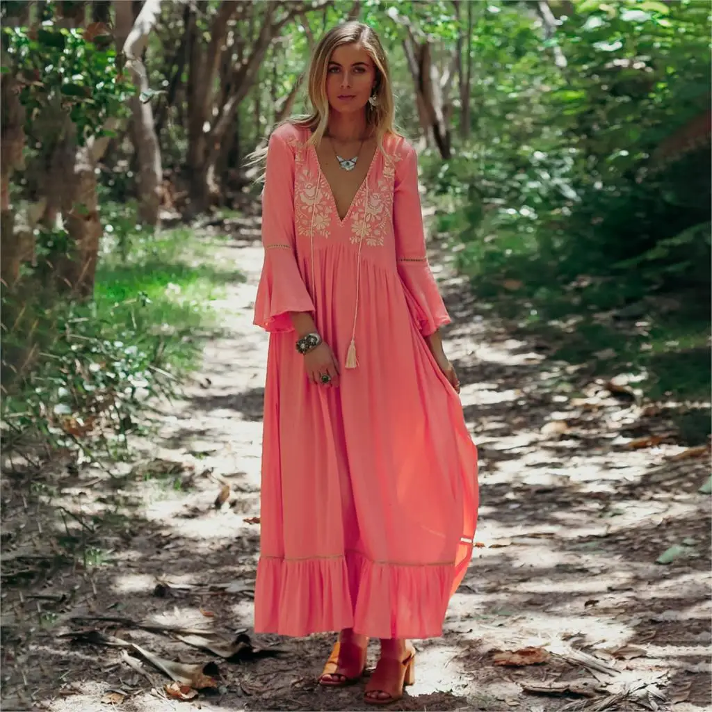 

Pink Floral Embroidery Maxi Dress Women Chic V Neck Side Split Sexy Dress Gypsy Boho 2019 Beach Hippie Clothes Loose Long Dress