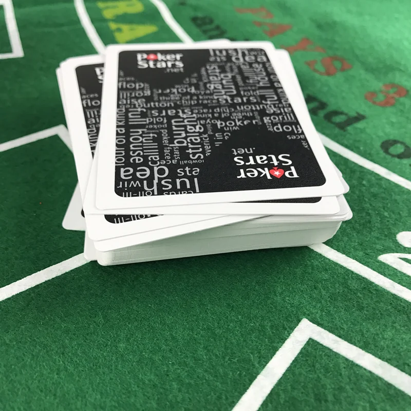 Yernea Горячая красный и черный цвет ПВХ Pokers для Choosen и пластиковые игральные карты покер звезды 2,48*3,46 дюймов баккара игры в покер