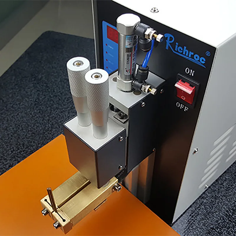 

3KW Pneumatic Pulse Battery Spot Welder Battery Pack Spot Welding