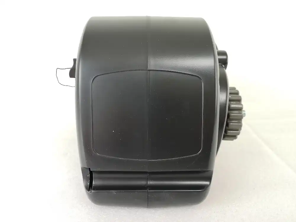 10000LBS 12V Electric Trailer Winch With Strap For 24ft Boat Freshwater