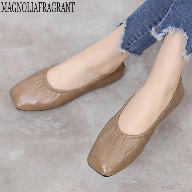 

new Female Leather Casual Shoes Women Flats Plus Size Genuine Leather Shoes Women Loafers Slip On Moccasins Nurse Flat Shoes c86