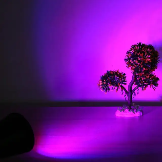 16 LED Solar Plants Grow Light Garden Greenhouse Flower Vegetable Bulb Lamp Solar Plants Grow Light Growing Lamp
