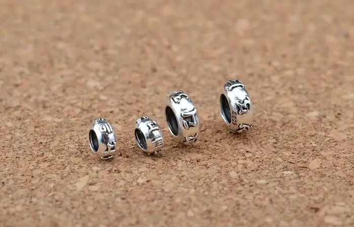 silver-om-beads02b