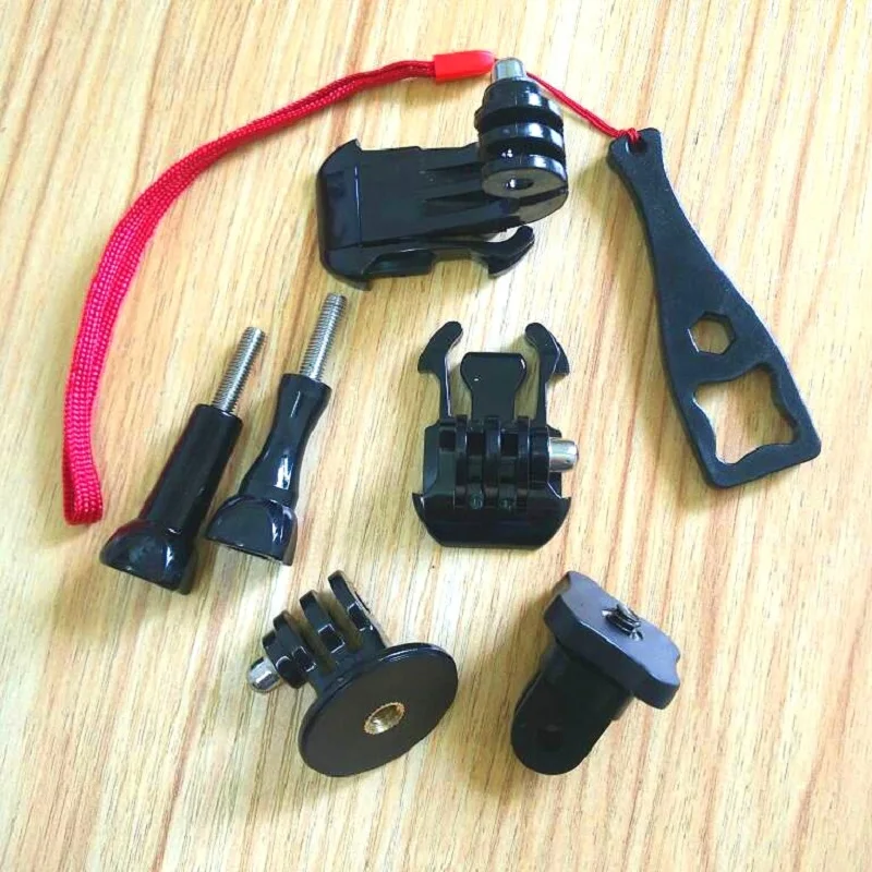 Supporto Adattatore Per Treppiede Clownfish Per Accessori Xiaomi Yi 4K Mijia Vite Base Fibbia J-Hook Per Gopro Hero 1109 Sj5000 H9R One X2