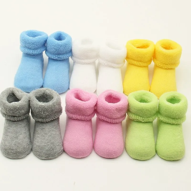 Нескользящие носки для малышей; теплые зимние носки для альпинизма для малышей; однотонные мягкие Плотные хлопковые носки для новорожденных