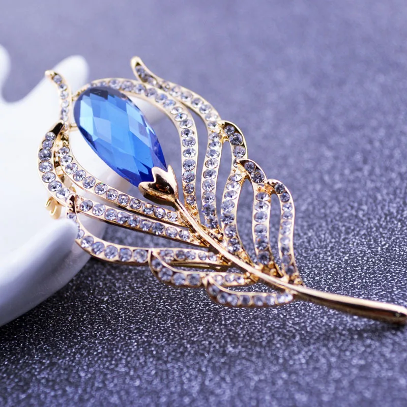 

PJX Zinc Alloy Peacock Feather Brooch With Zircon 2019 New Arrival Fashion Design For Women Birthday Gift Party A-HYH-005
