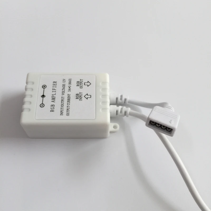 

5pcs LED RGB Amplifier rgb controller 9A DC12V For 5050 3528 RGB SMD LED Strip light Repeater
