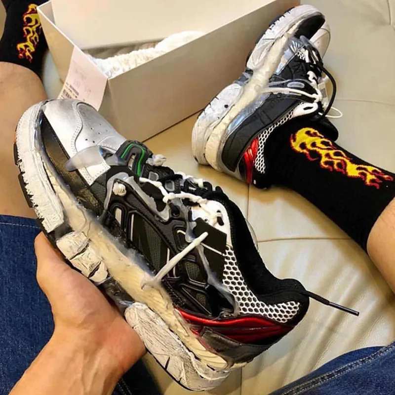 

Distressed Men Sneakers Runway Sport Shoes Men Breathable Light Platform Creepers Casual Flats Tenis Feminino Fashion Sneakers