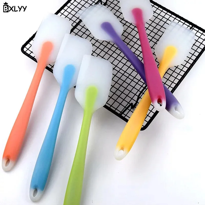 

BXLYY Small Translucent Silicone Scraper Butter Cream Scraper Baking Tools Kitchen Accessories Cake Decorating Tools Baking.T