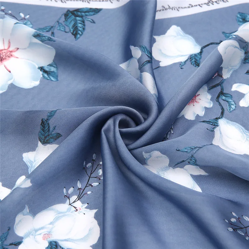 10810298451_1374376050