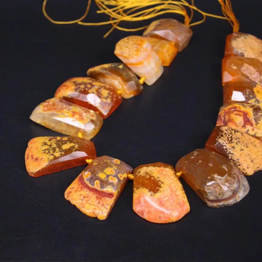 

15.5"/strand Orange Large Raw Agates Top Drilled Faceted Freeform Slab Nugget Beads,Gems Stone Slice Pendants Jewelry Making