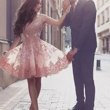 Элегантные платья для выпускного вечера А-силуэта с v-образным вырезом и короткими рукавами аппликация до колена кружевные короткие коктейльные платья