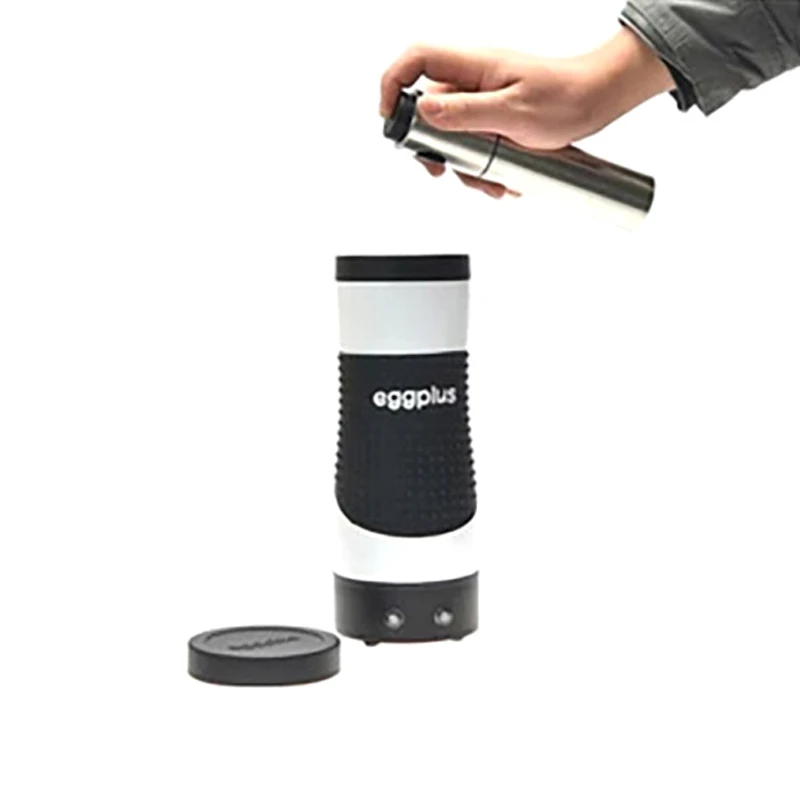 

New Stainless Steel Silvery Olive Spraying Bottle Thumb Push Sprayer Kitchen Gadget Salt Pepper Grinder Sauce Mill Kitchen Tools