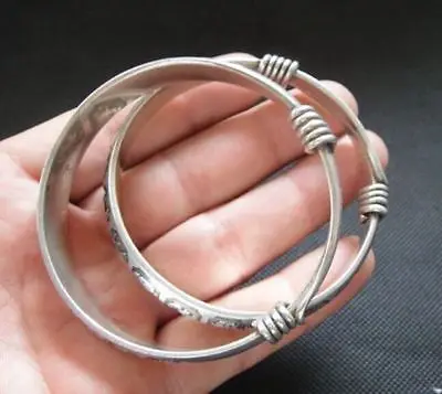 OLD HANDWORK MIAO SILVER CARVED LUCKY CHINESE ZODIAC ADJUST BRACELET BANGLE