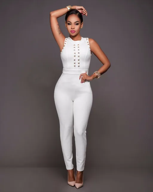 Métal Tube Perles Blanc 2017 Femmes Sleevesless Style Décontracté Sexy Combinaisons Parti Club Wear Barboteuses pour