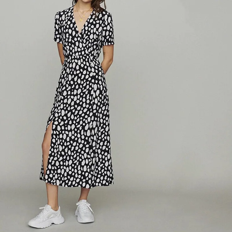 

Nordic Pastoral Vacation Mottled Black-and-white Printed V-collar Dress V-Neck Mid-Calf Black Dresses Women 2019