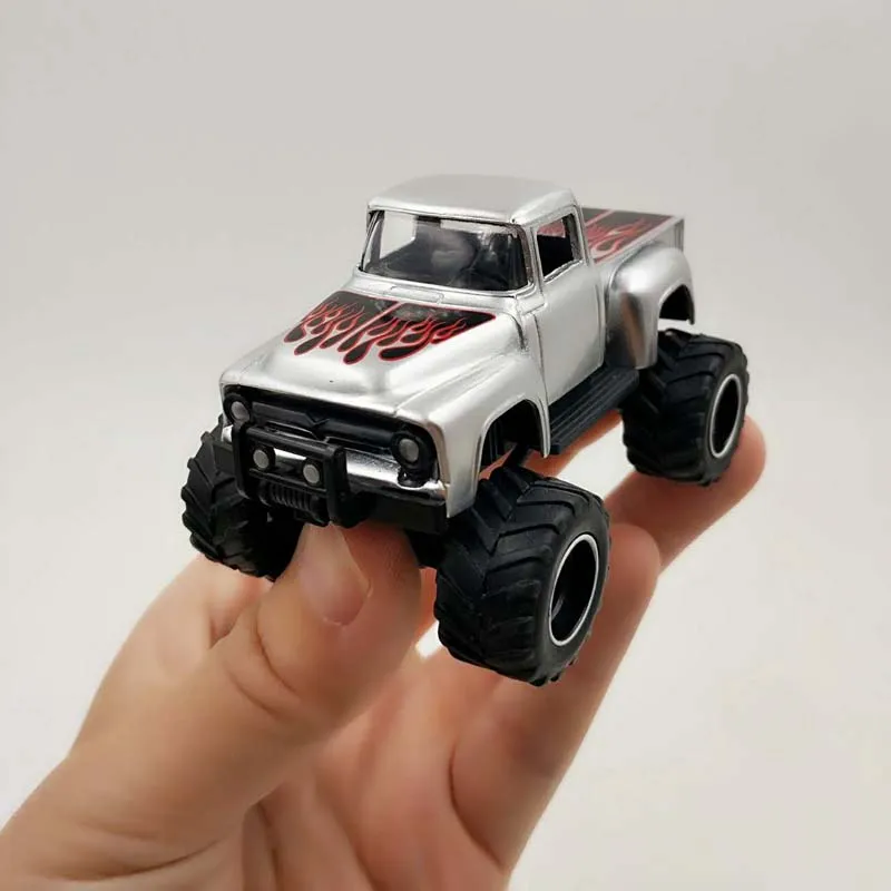 

JADA 1:64 alloy off-road vehicle model, high simulation Big wheels F100 Truck, Ambulance, fire truck,toy vehicles, free shipping