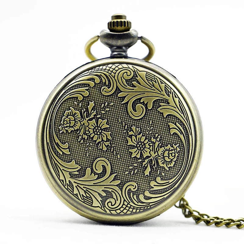 Vintage-Shield-School-of-Witchcraft-and-Wizardry-Watches-Hogwarts-Pocket-Watch-Bronze-Pendant-With-Chain-Gift (1)