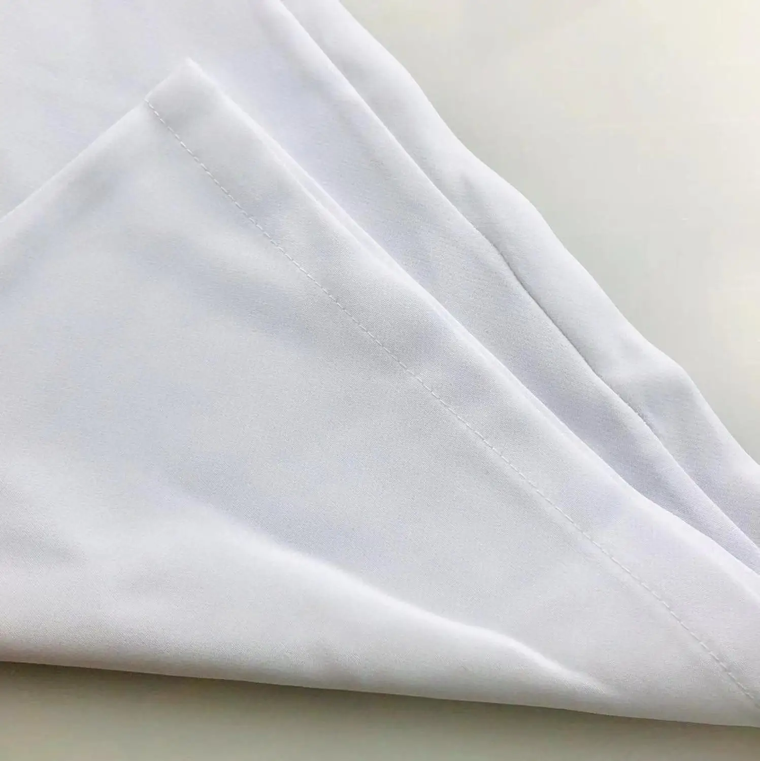 Summer women's new 2019 white women's jumpsuit straps jumpsuit comfortable fabric temperament elegant fashion V-neck jumpsuit Hh Summer women's new 2019 white women's jumpsuit straps jumpsuit comfortable fabric temperament elegant fashion V-neck jumpsuit Hh