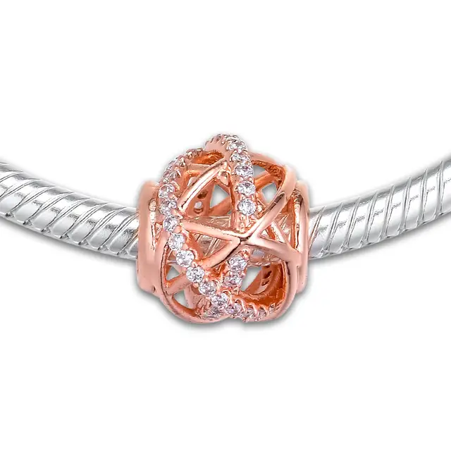 or rose pandora or rose pandora