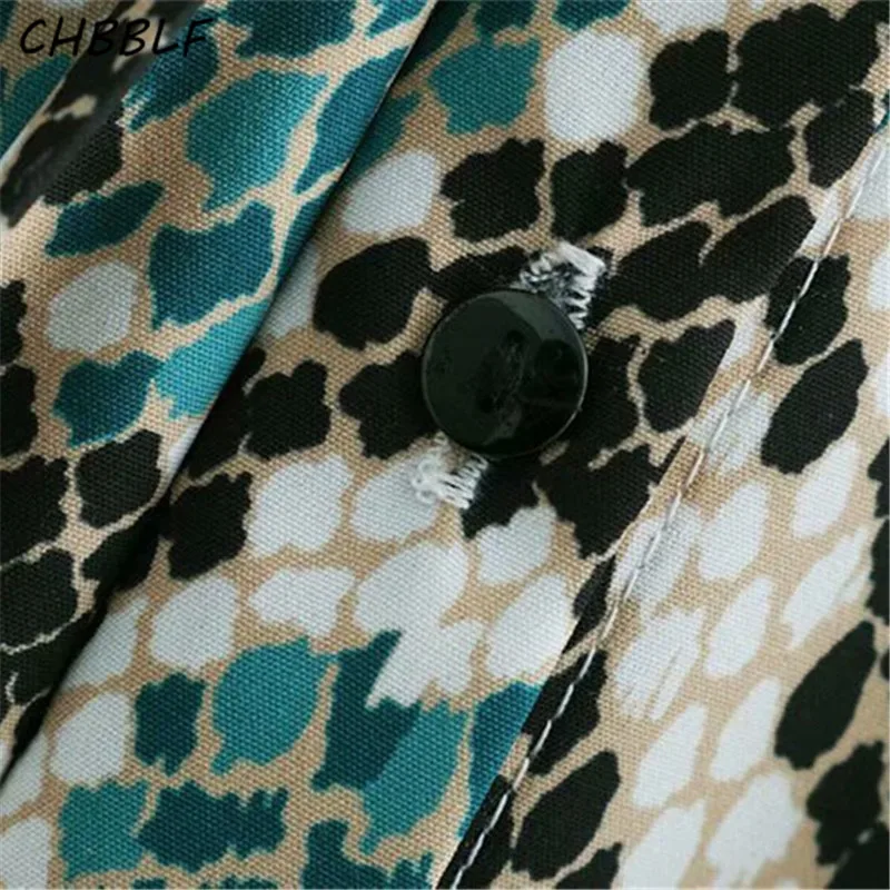 10469522112_486011560