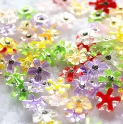 

100PCS Beautiful Mixed Color Layered Daisy Flower Resin Flowers Flatback Cabochon Scrapbooking DIY Nail Art Decoration 10mm