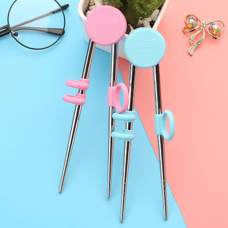 

Learning Training Chopsticks Stainless Steel Chop Sticks for Child Enlightenment Cute Pig