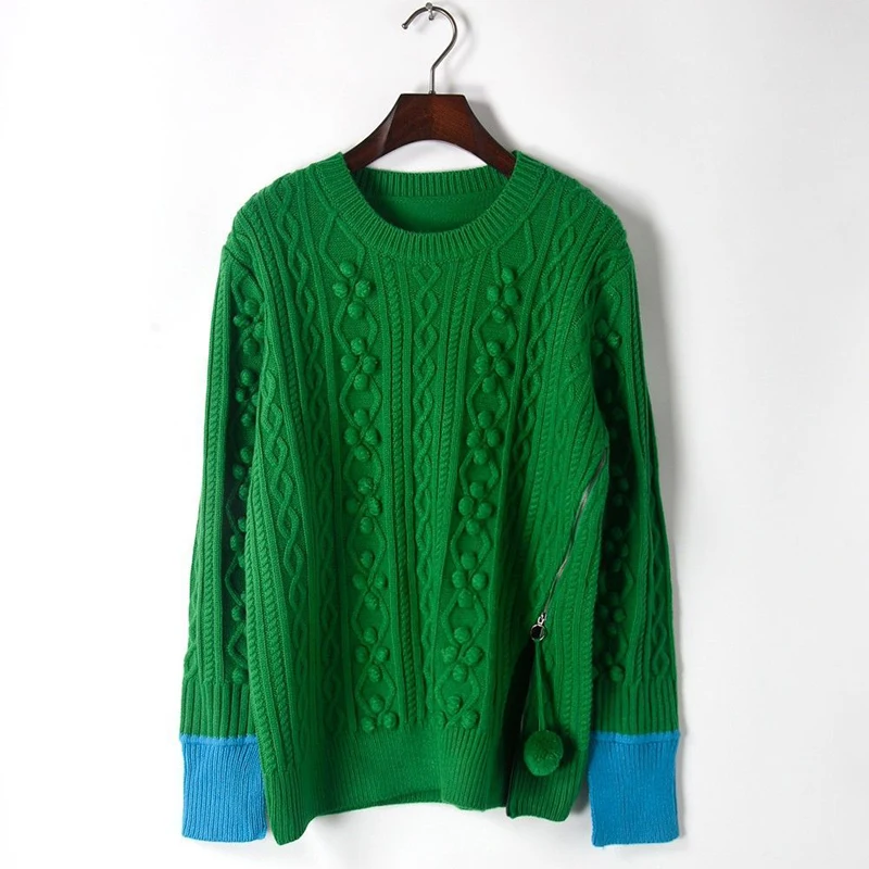 green sweater01