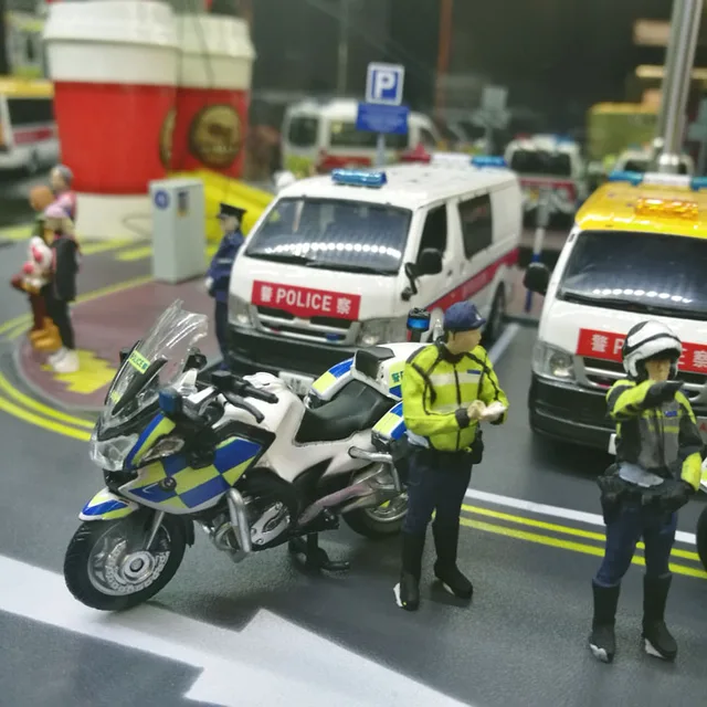 smyths toys police bike