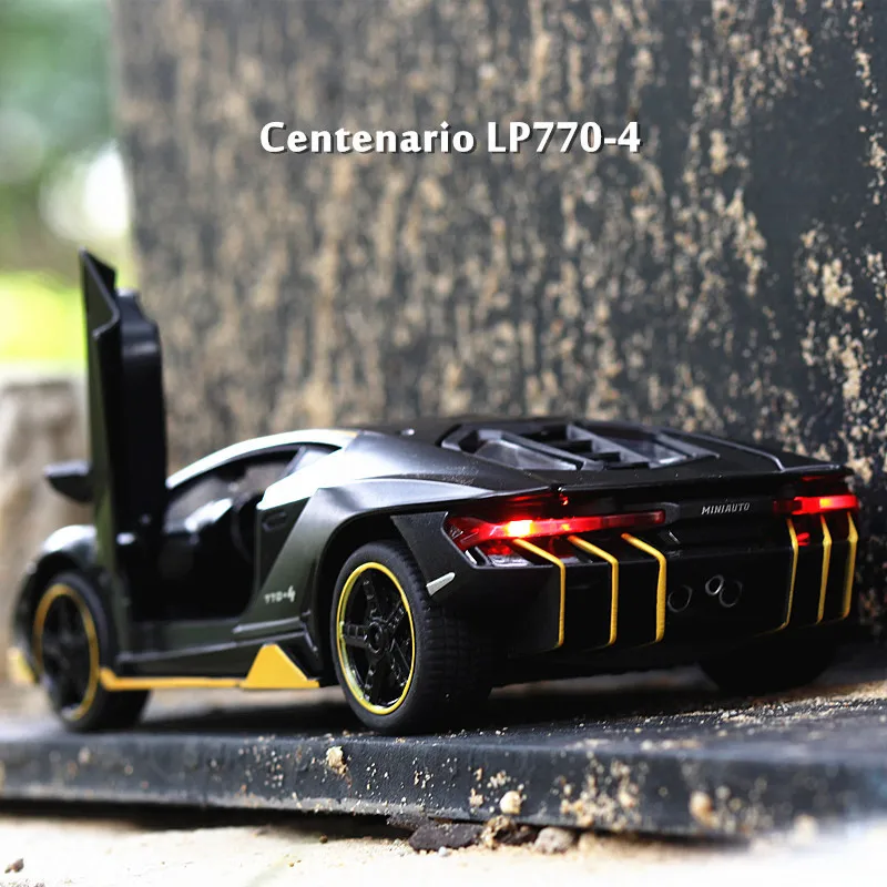  LP770 LP750 1:32 Alloy Diecast Model Vehicles Car Sound Light Pull Back Car Toy Miniature Scale Mod