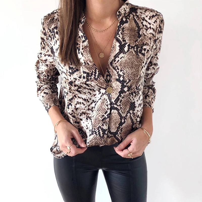 

Women Blouse 2019 Spring Long Sleeve Animal Snake Print Blouse Shirt Sexy V Neck Serpentine Blouses Ladies Tops Tunic Blusas