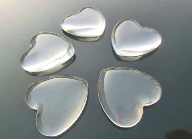 

Hot 100pcs 12mm heart shape Glass Cabochons Flat Back Round Glass Patch Special guest customization