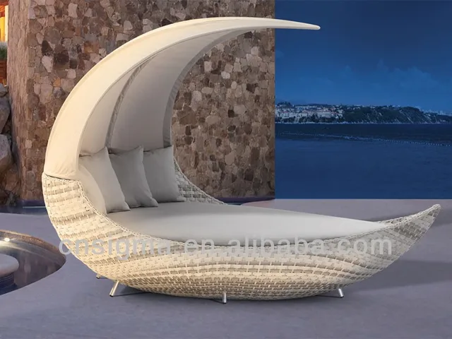 New Designs Moon Shape Outdoor Rattan Furniture Daybeds With Canopy New Designs Moon Shape Outdoor Rattan Furniture Daybeds With Canopy Wicker Sofa Bed - New Designs Moon Shape Outdoor Rattan Furniture Daybeds With Canopy