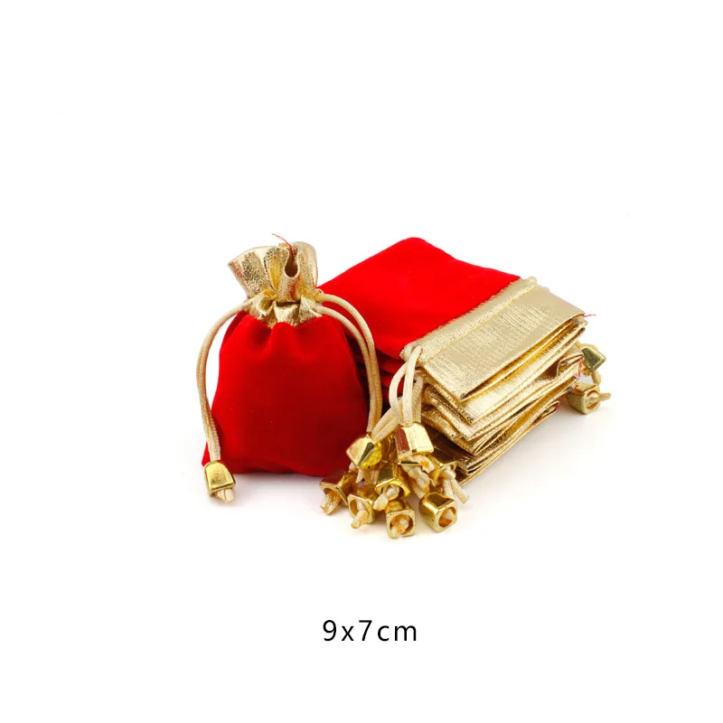 7559108867_566973469