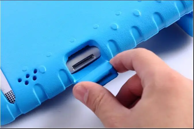 7118