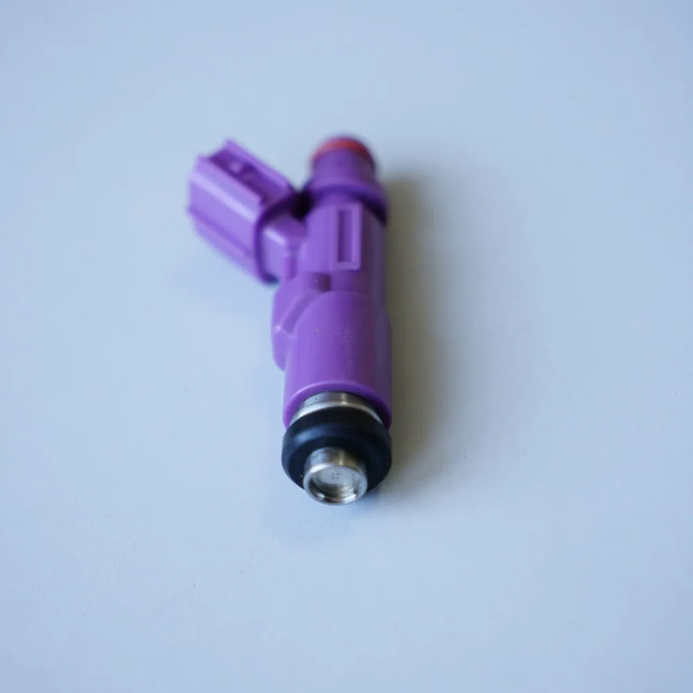 

fuel injector for Suzuki Toyota Mazda 210 cc / TOYOTA Lexus IS 200 / Toyota GXE10 OEM: #23209-70120