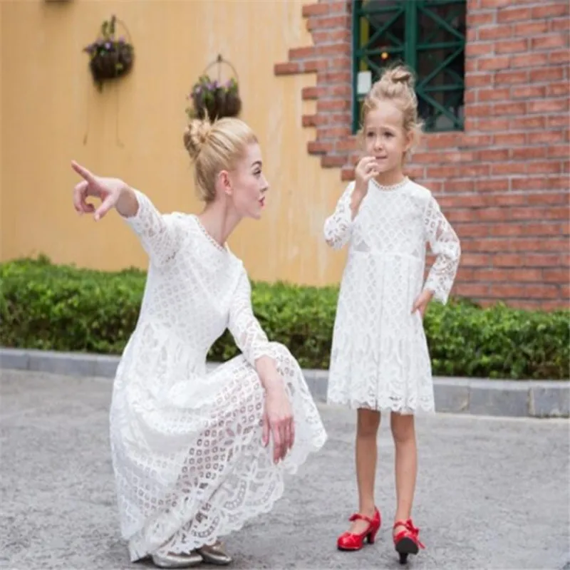 

Mother Daughter Dresses Lace White Princess Tutu Wedding Dress Evening Party Clothing Spring Mom and Daughter Clothes Outfits