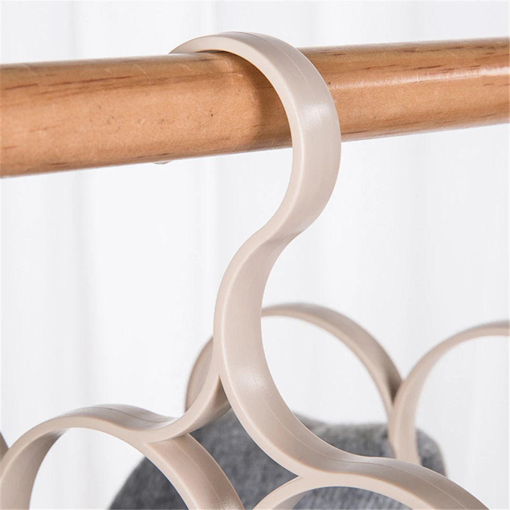 4 Loop Ring Scarf Shawl Scarves Holder Tie Belt Hook Organizer Clothes Hanger Wardrobe Storage Holder Display Rack for Bedroom