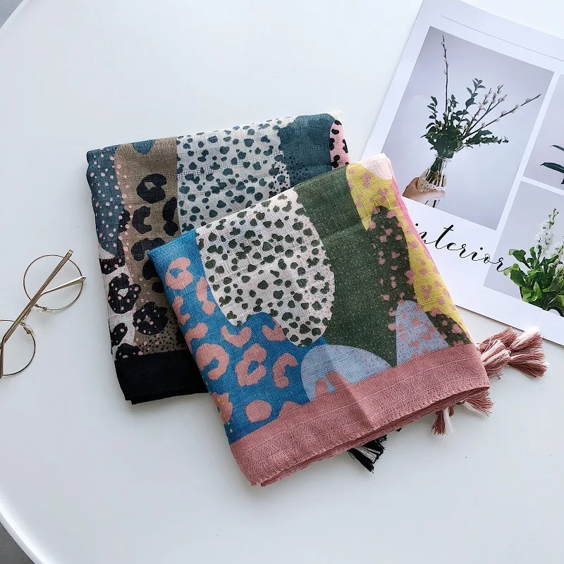 11265888992_1960621432