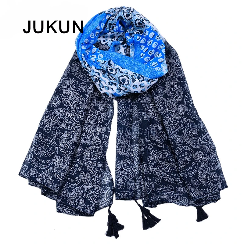 

The new 2018 hang must voile scarf the spring and autumn period and the lattice Bohemia cashew printed scarf shawl wholesale