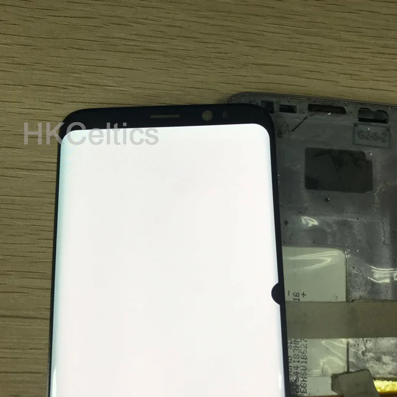samsung-s8-plus-lcd-with-dead-pixel-on-the-edge-of-screen-(5)