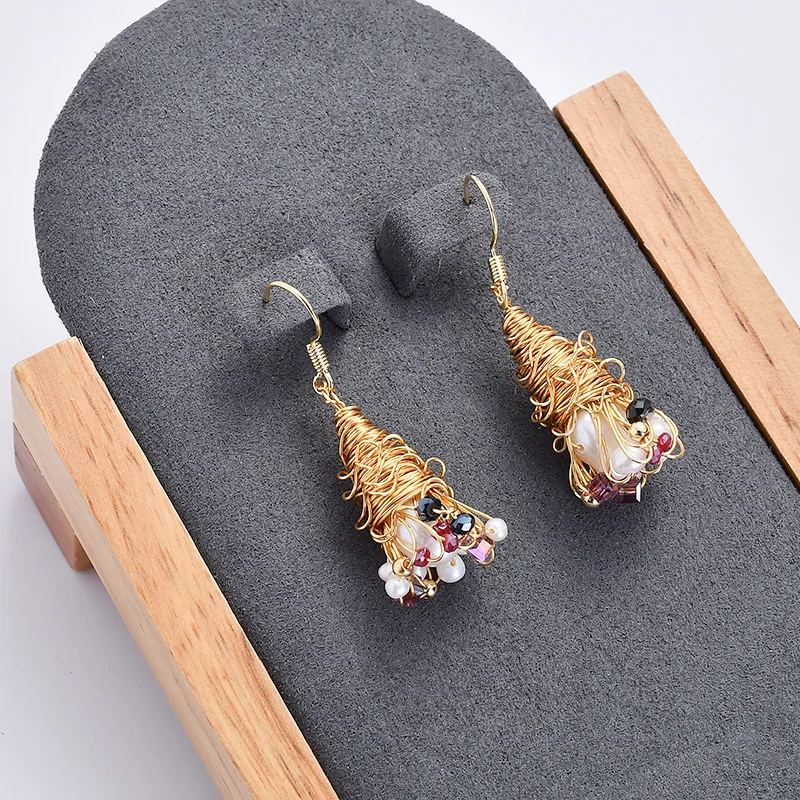 

Baroque Oval Shape Natural Freshwater Pearls Earrings Special For Women Fine Jewelry Real