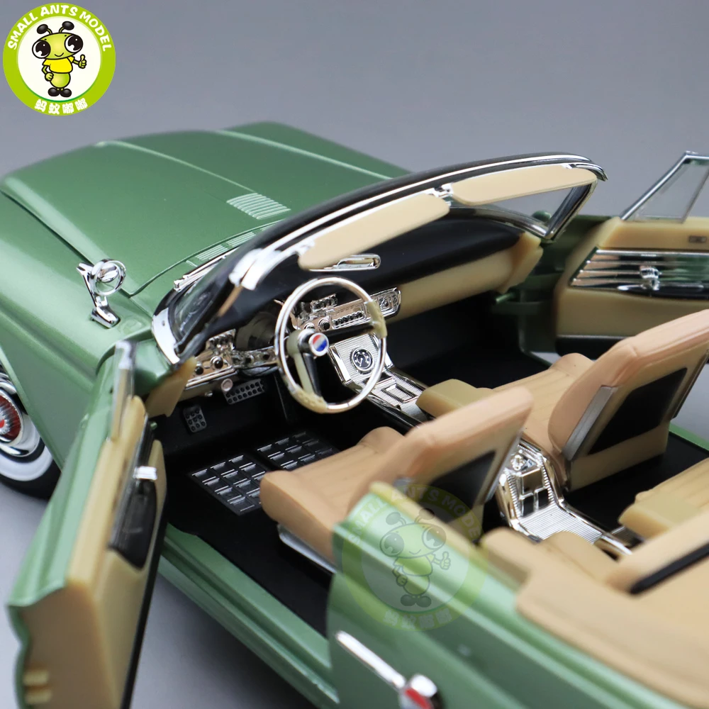 1/18 1960 Chrysler 300F Road Signature литая под давлением Модель автомобиля игрушки для мальчиков и девочек подарок